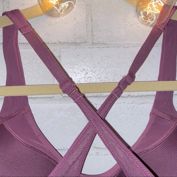 ♡ Light purple Lululemon push up sports bra ♡ - Picture 3 of 6
